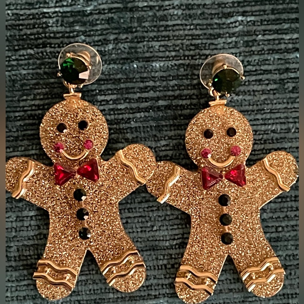 NWOT Gingerbread Man Glitter Earrings.